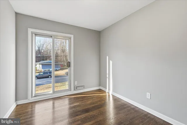 $749,900 | 11123 Byrd Drive, Fairfax, VA 22030