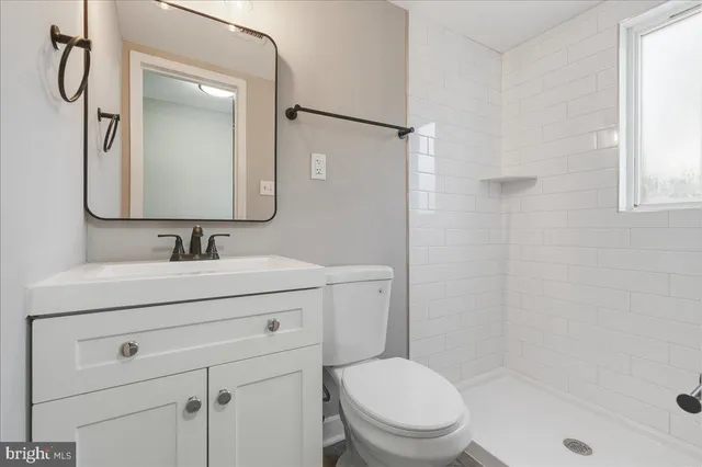 $749,900 | 11123 Byrd Drive, Fairfax, VA 22030