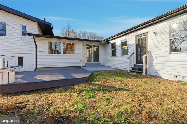 $749,900 | 11123 Byrd Drive, Fairfax, VA 22030