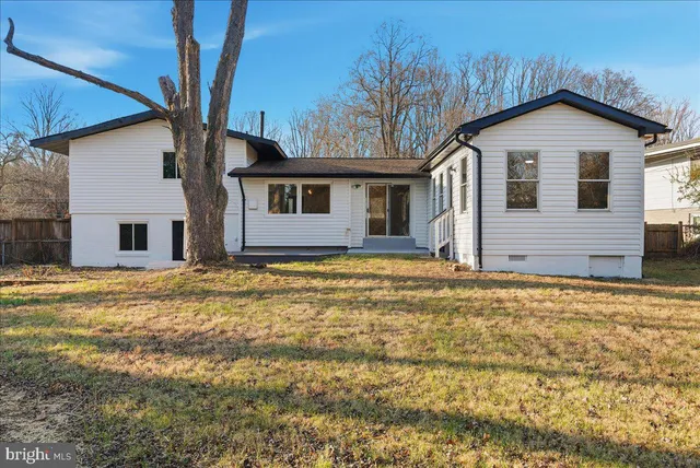 $749,900 | 11123 Byrd Drive, Fairfax, VA 22030