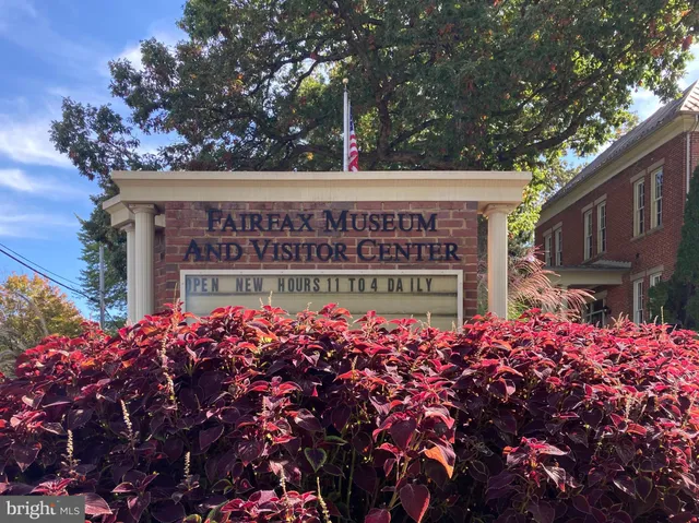 $749,900 | 11123 Byrd Drive, Fairfax, VA 22030