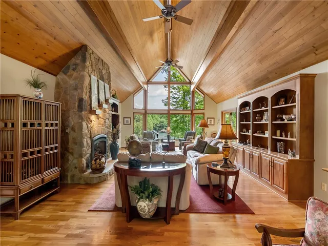 $2,350,000 | 673 Lake Breeze Lane, Salem, SC 29676