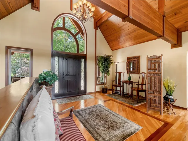 $2,350,000 | 673 Lake Breeze Lane, Salem, SC 29676