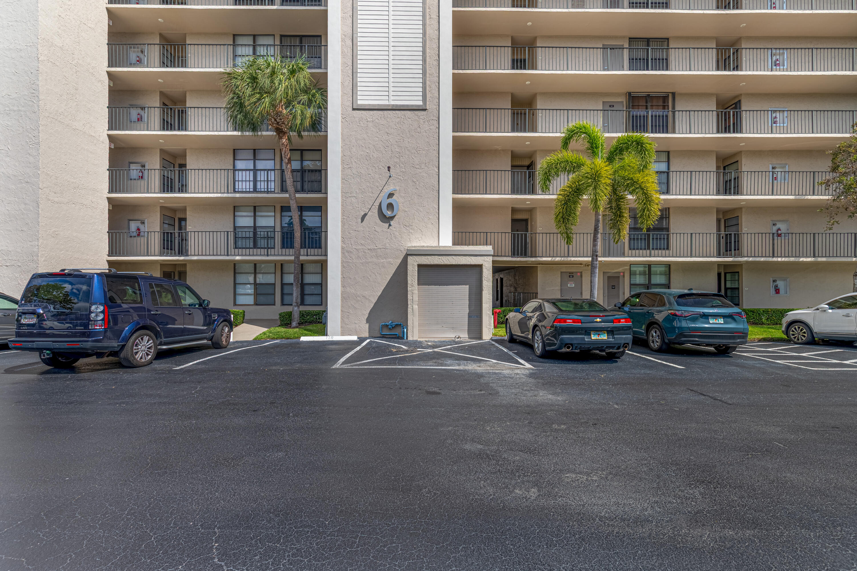 6 Royal Palm Way, Unit 211 Boca Raton, FL 33432 - Photo 31 of 32 Boca Raton waterfront condo building fro
