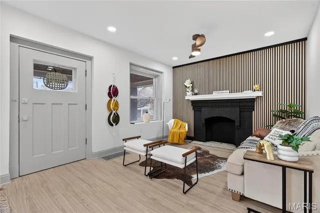 $320,000 | 3120 Gurney Avenue, St. Louis, MO 63116