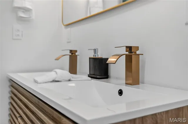 $320,000 | 3120 Gurney Avenue, St. Louis, MO 63116