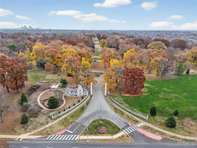 $320,000 | 3120 Gurney Avenue, St. Louis, MO 63116