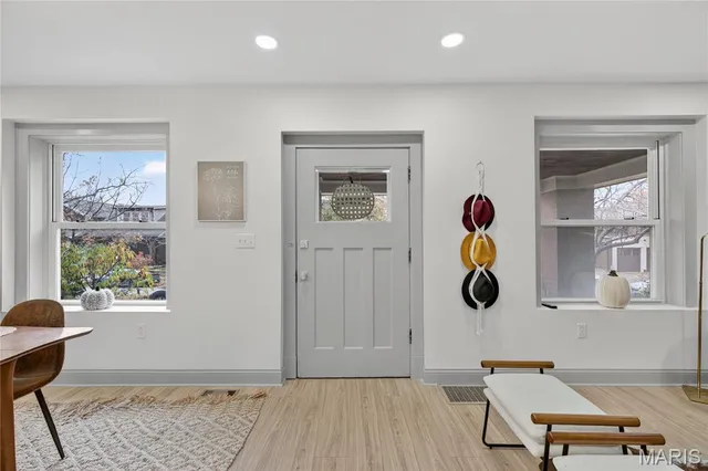 $320,000 | 3120 Gurney Avenue, St. Louis, MO 63116