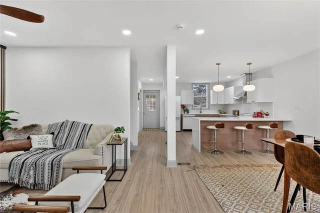 $320,000 | 3120 Gurney Avenue, St. Louis, MO 63116