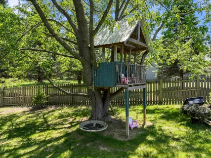 $490,000 | 11705 334th Avenue, Randall, WI 53181