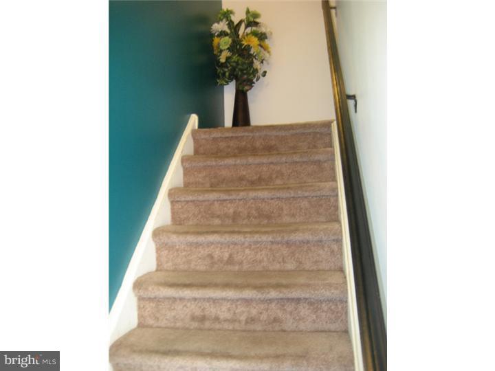 2805 Saxton Road Philadelphia, PA 19114 - Photo 13 of 23