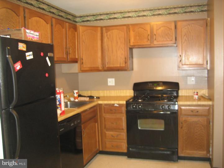 2805 Saxton Road Philadelphia, PA 19114 - Photo 15 of 23