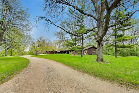 $1,799,000 | 27125 North Williams Park Road, Wauconda, IL 60084