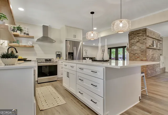 $619,000 | 145 Holly Hill Road, Fayetteville, GA 30214