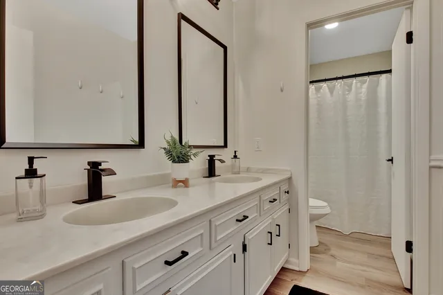 $619,000 | 145 Holly Hill Road, Fayetteville, GA 30214