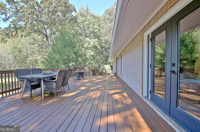 $619,000 | 145 Holly Hill Road, Fayetteville, GA 30214