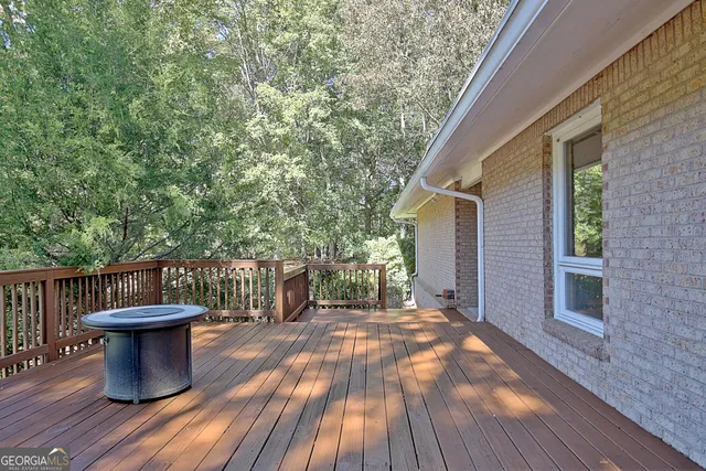 $619,000 | 145 Holly Hill Road, Fayetteville, GA 30214