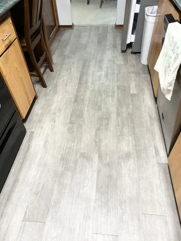 $154,900 | 2730 Dale Street North, Unit D309, Roseville, MN 55113