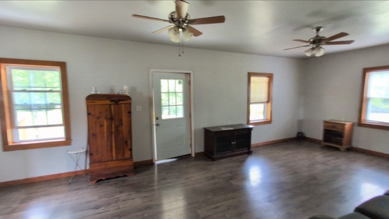 203 Old Quarry Road Saltville, VA 24370 - Photo 4 of 19 Gallery Image 4