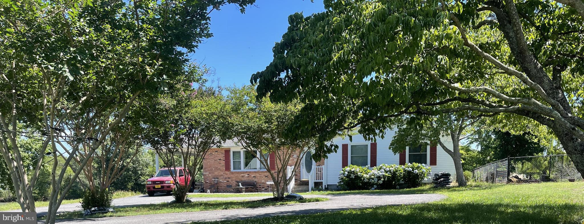 175 Blackwell Road Colonial Beach, VA 22443 - Photo 2 of 27
