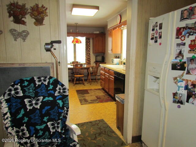 691 Madisonville Road Moscow, PA 18444 - Photo 20 of 33 a room with lots of bottles of alcohol