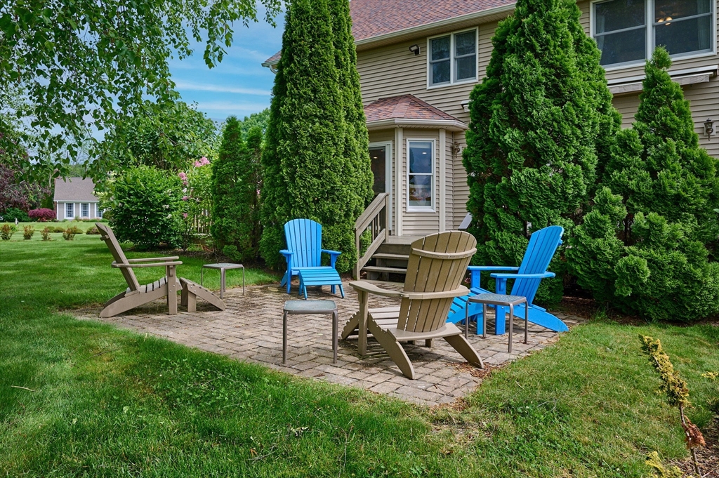 1 Spring Meadows South Hadley, MA 01075 - Photo 31 of 42