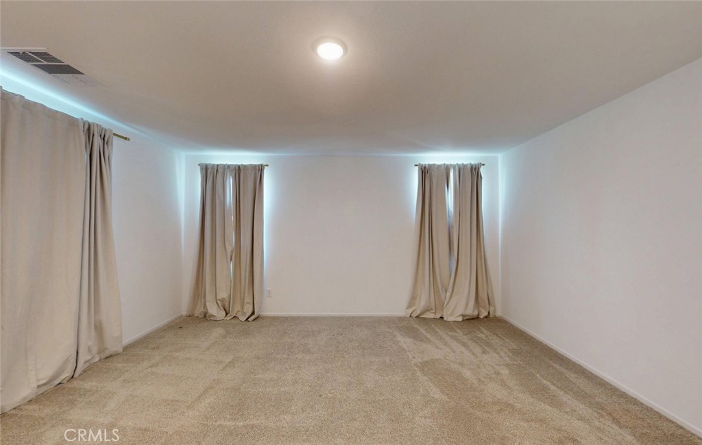 340 Lilly Rialto, CA 92376 - Photo 24 of 50 an empty room with closet area