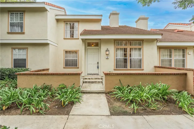 $1,170,000 | 19 Dartmouth, Irvine, CA 92612