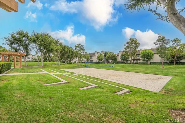 $1,170,000 | 19 Dartmouth, Irvine, CA 92612