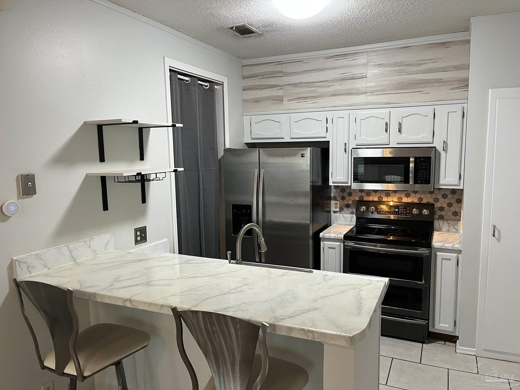 501 East Burgess Road, Unit C2 Pensacola, FL 32504 - Photo 9 of 39
