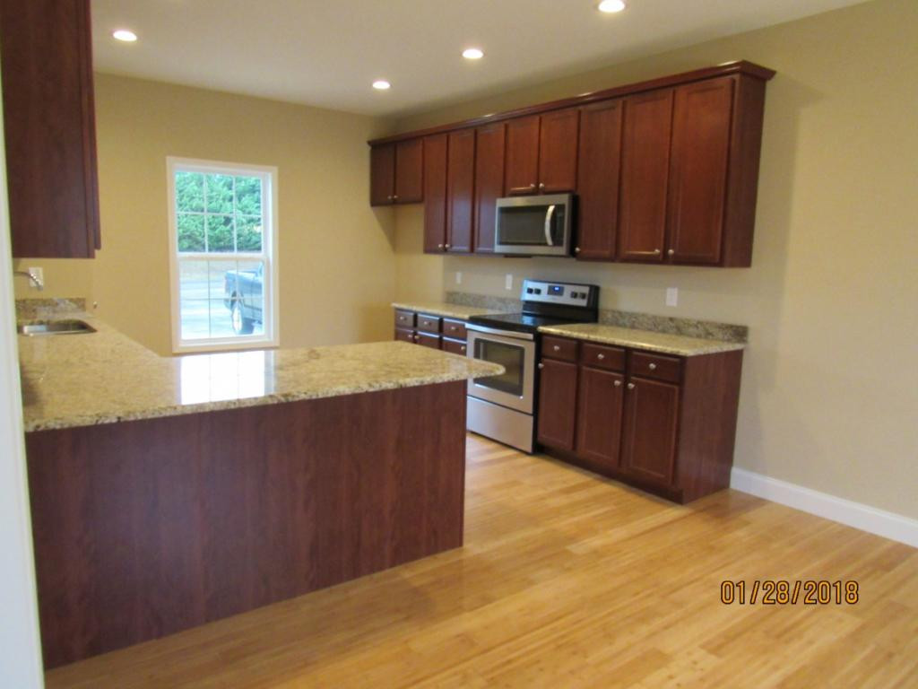 682 Allison Road Piney Flats, TN 37686 - Photo 4 of 22 Photo 4