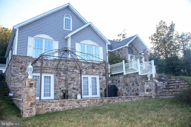 $919,000 | 39 Leo Friend Road, Oakland, MD 21550