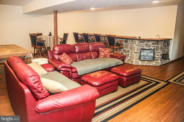 $919,000 | 39 Leo Friend Road, Oakland, MD 21550