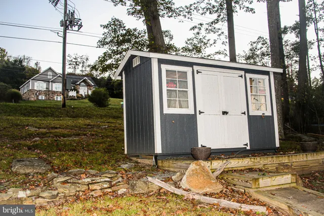 $919,000 | 39 Leo Friend Road, Oakland, MD 21550