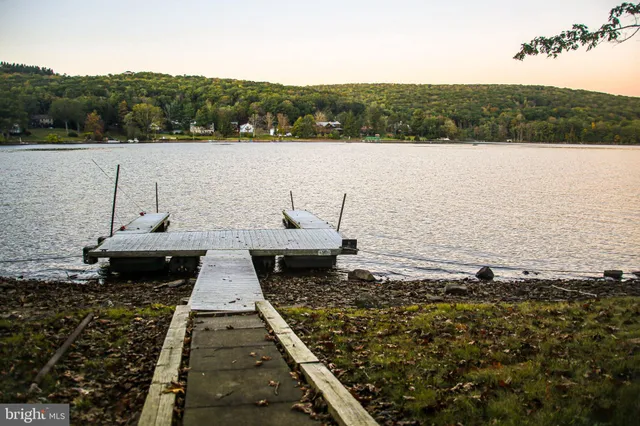 $919,000 | 39 Leo Friend Road, Oakland, MD 21550