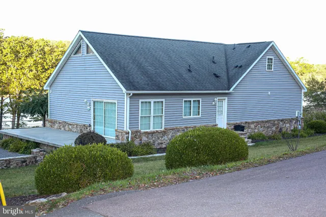 $919,000 | 39 Leo Friend Road, Oakland, MD 21550