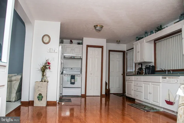 $919,000 | 39 Leo Friend Road, Oakland, MD 21550