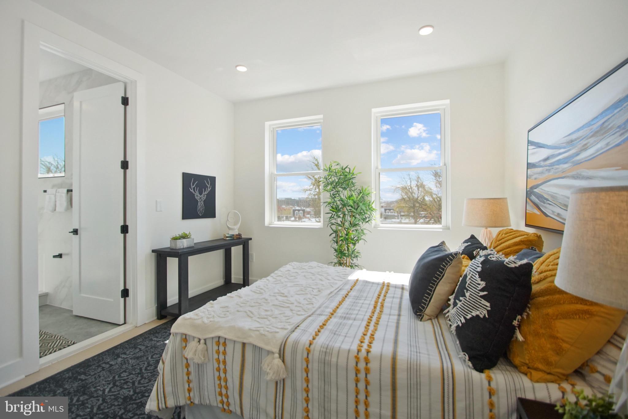 623 Florida Avenue Northeast, Unit PH2 Washington, DC 20002 - Photo 16 of 32 Bedroom Suite 1 with its own bathroom