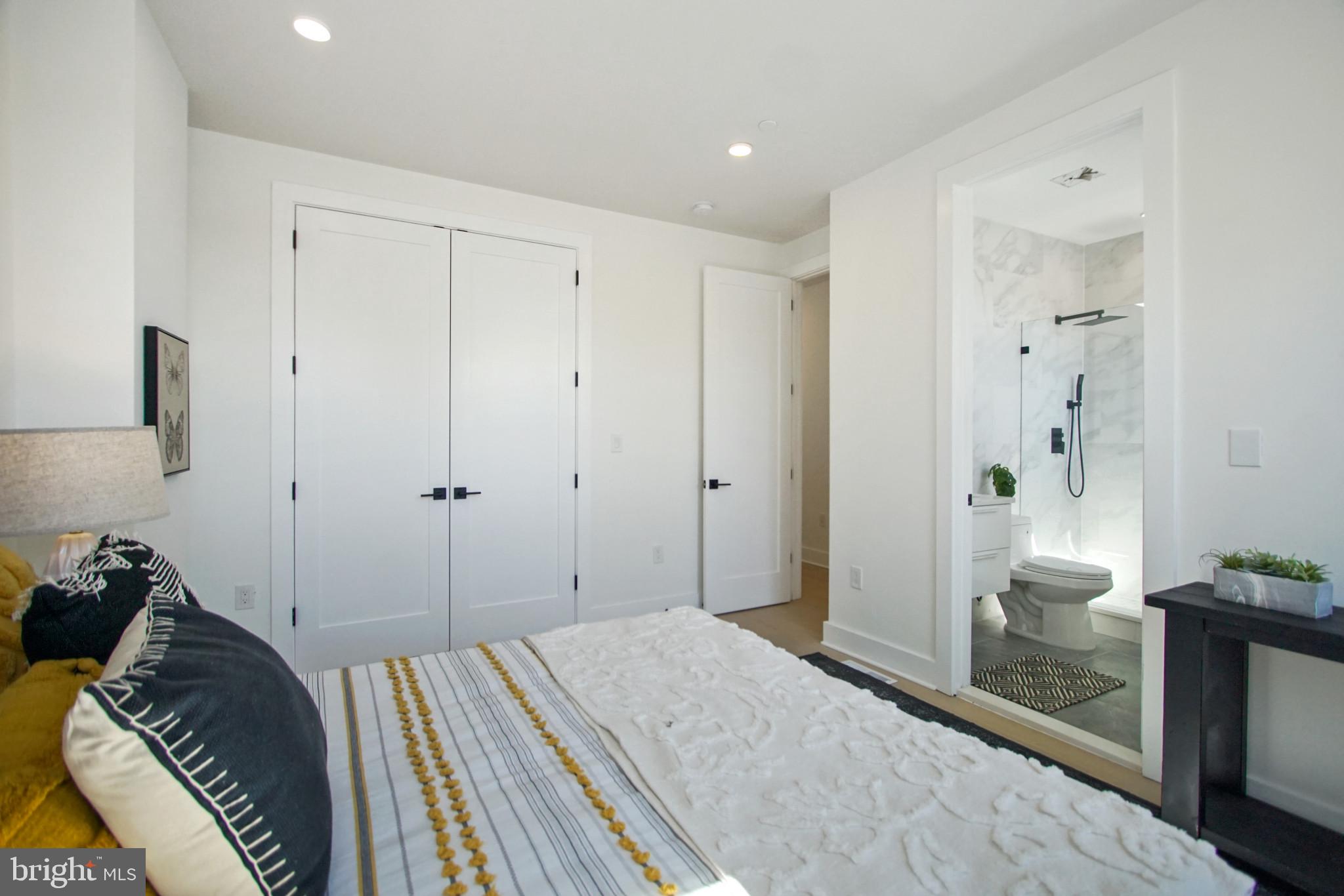 623 Florida Avenue Northeast, Unit PH2 Washington, DC 20002 - Photo 17 of 32 A sanctuary in the city
