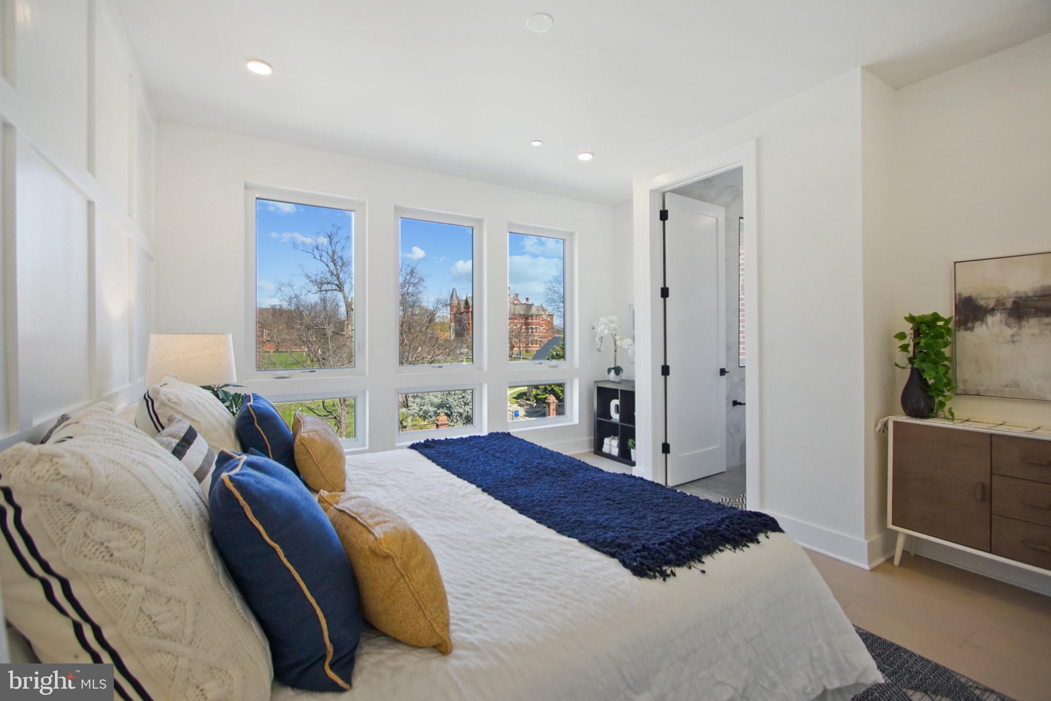 623 Florida Avenue Northeast, Unit PH2 Washington, DC 20002 - Photo 20 of 32 Wall of windows