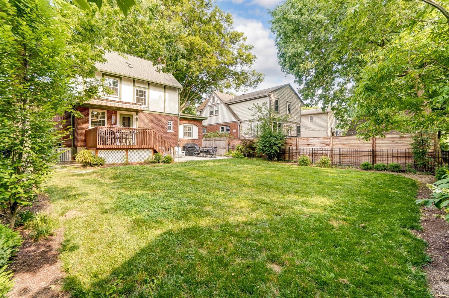3851 Homewood Road Mariemont, OH 45227 - Photo 24 of 24