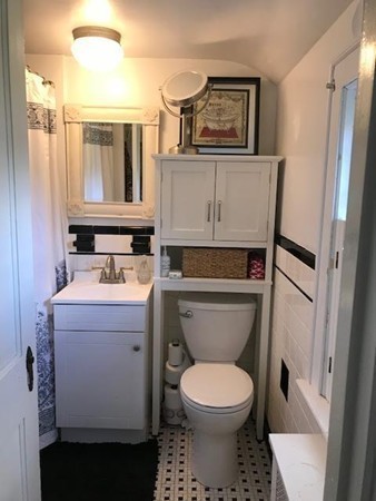 2 Crosby Road Wakefield, MA 01880 - Photo 14 of 17 Gallery Image 14