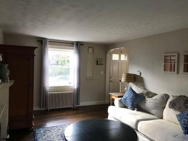 2 Crosby Road Wakefield, MA 01880 - Photo 4 of 17 Gallery Image 4