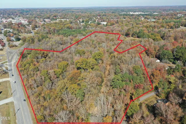 $199,000 | 701 South Chatham Avenue, Siler City, NC 27344