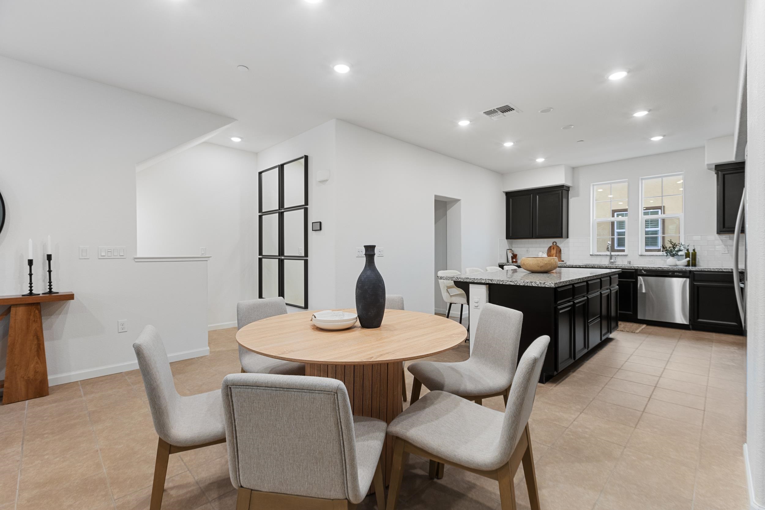 16330 Ridgehaven Drive, Unit 802 Castro Valley, CA 94578 - Photo 11 of 54