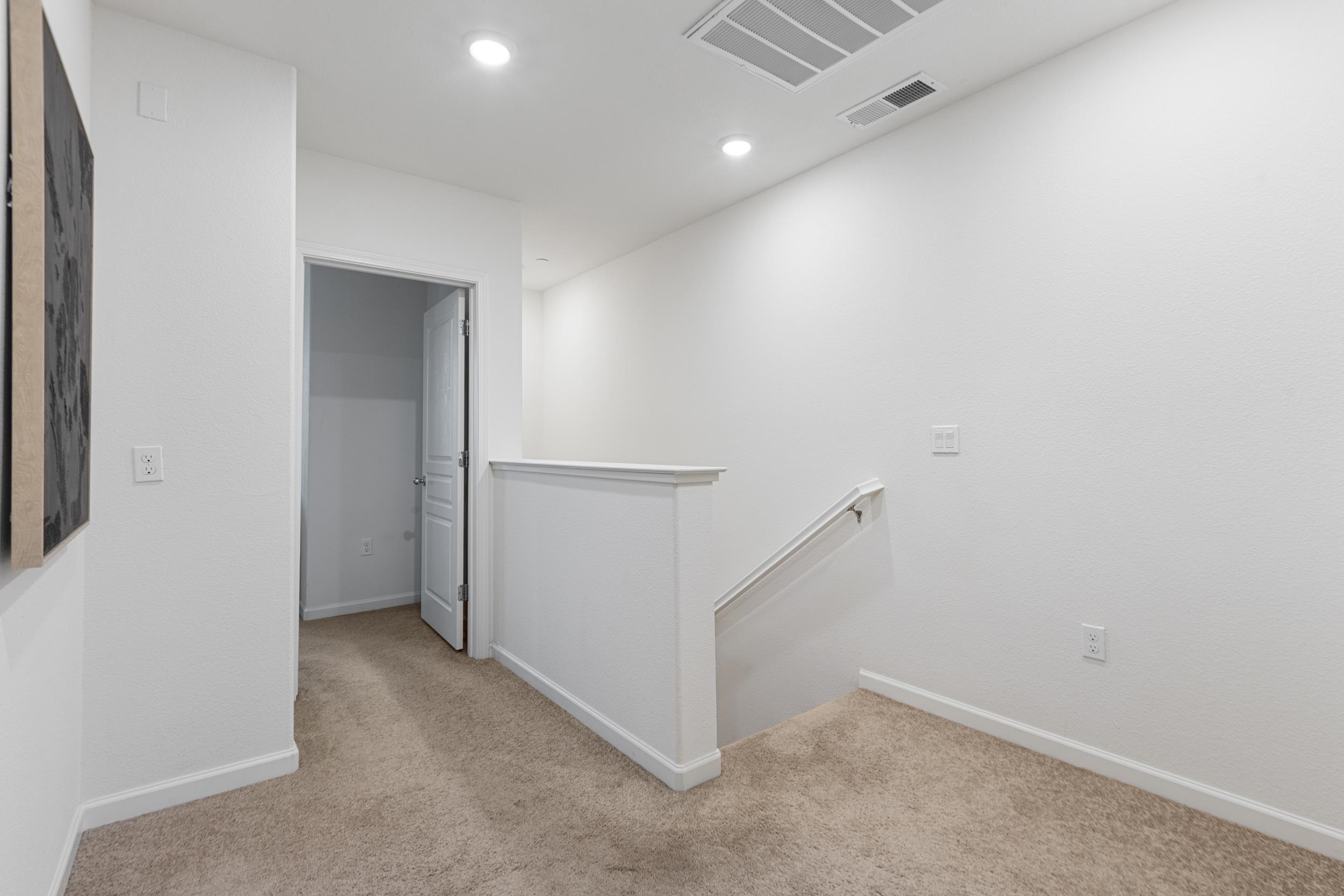 16330 Ridgehaven Drive, Unit 802 Castro Valley, CA 94578 - Photo 29 of 54