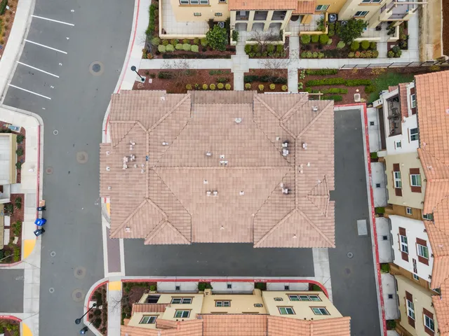 $888,000 | 16330 Ridgehaven Drive, Unit 802, Castro Valley, CA 94578