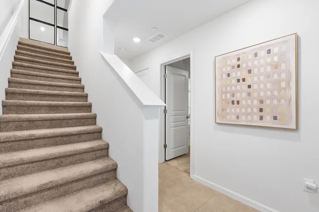 $888,000 | 16330 Ridgehaven Drive, Unit 802, Castro Valley, CA 94578