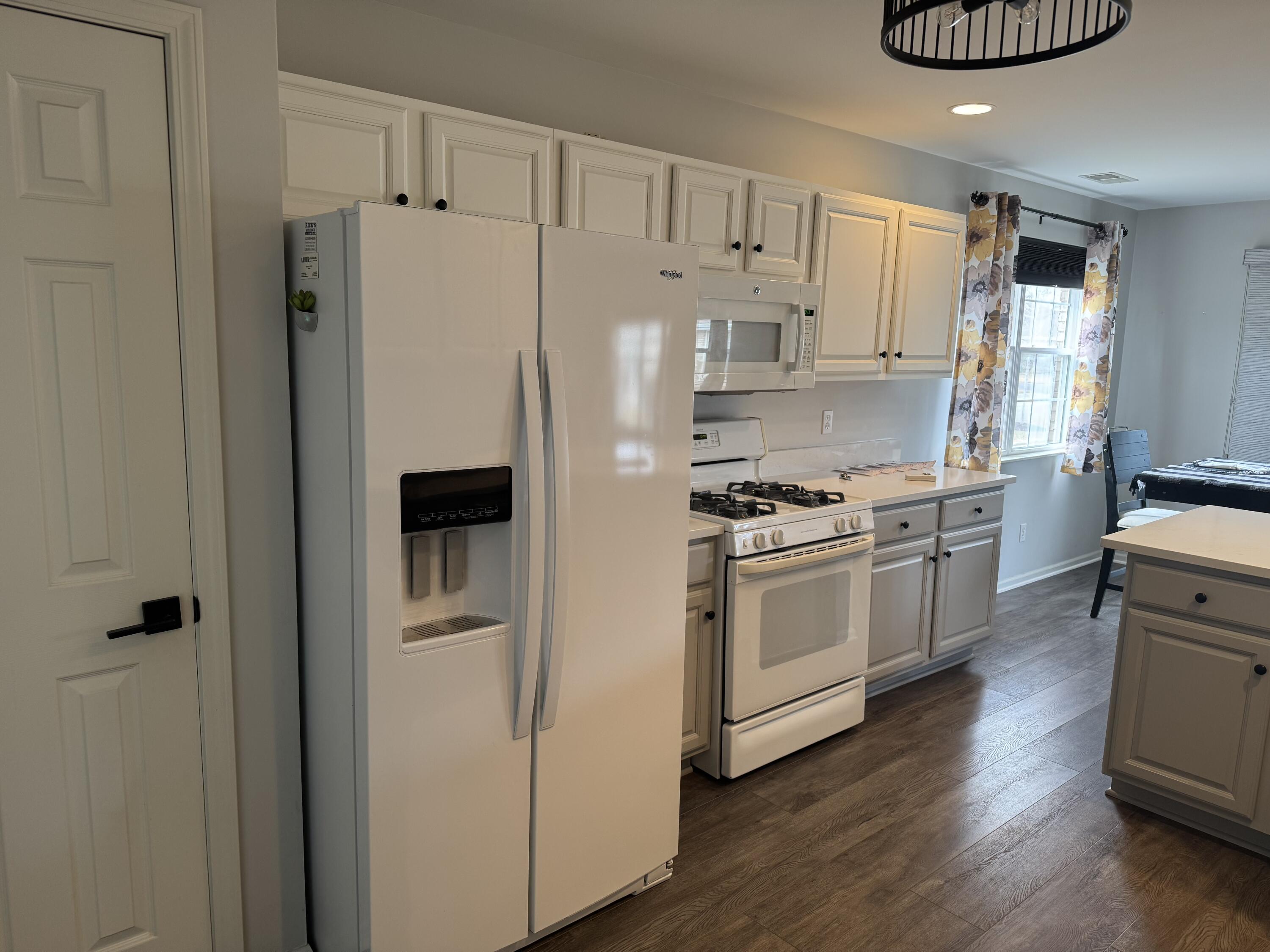 1030 Easy Street, Unit A Crown Point, IN 46307 - Photo 6 of 24 3000x2250