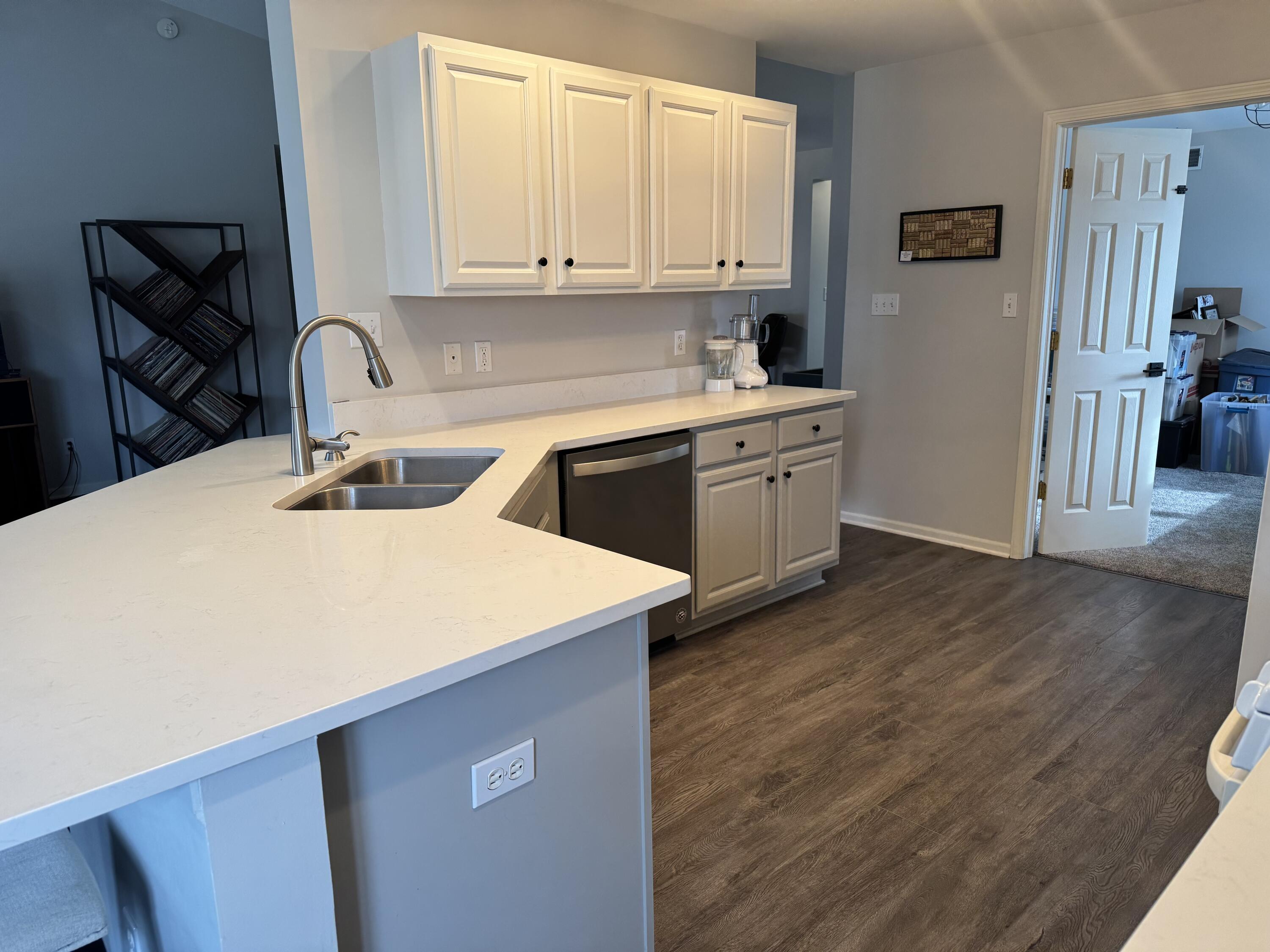 1030 Easy Street, Unit A Crown Point, IN 46307 - Photo 7 of 24 3000x2250